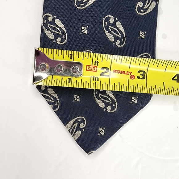 CHRISTIAN DIOR  Blue Silk Tie. - Picture 5 of 7